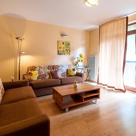 Rodinny Apartman Slnecnica Tale Luaran gambar