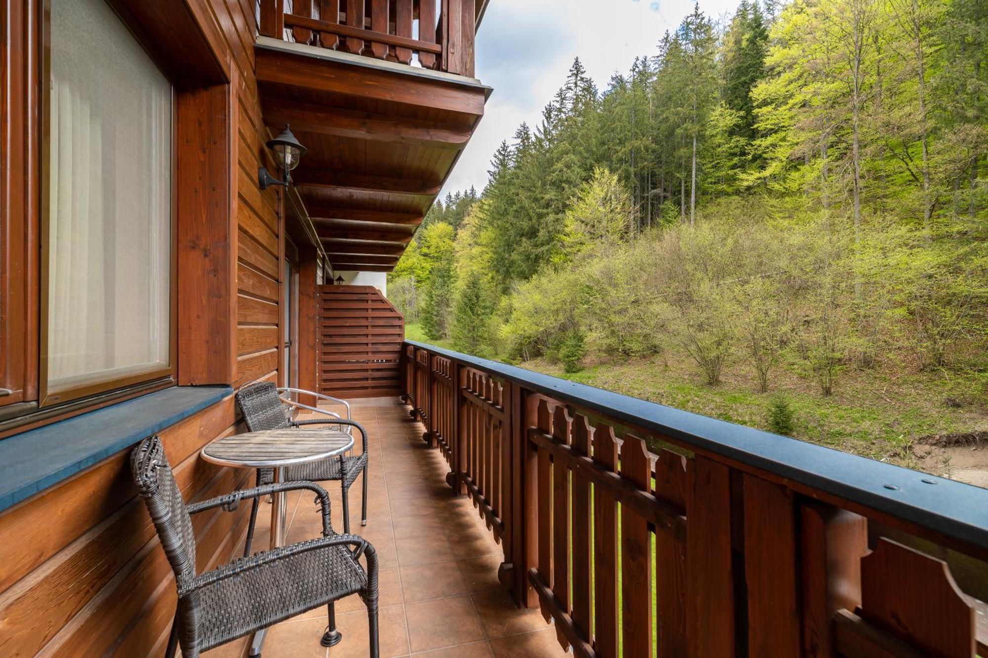 Rodinny Apartman Slnecnica Tale Luaran gambar