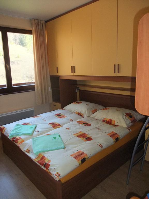 Rodinny Apartman Slnecnica Tale Luaran gambar