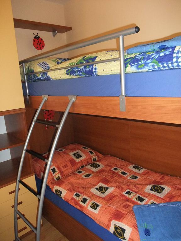 Rodinny Apartman Slnecnica Tale Luaran gambar